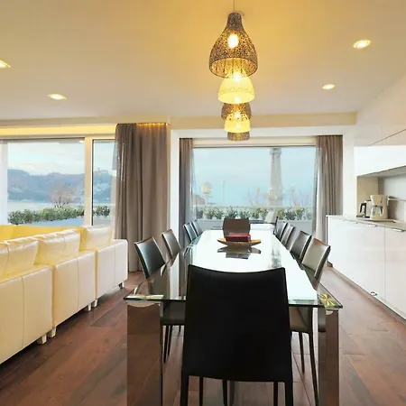 Luxury On The Beach 圣塞瓦斯蒂安